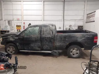 2006 Ford F-150 XLT with VIN 1FTPX14V26NA84341, listed as a IAAI auction lot 41113436 with 179,361 mi miles. Bid and sale history available at carsss.com. Image 14.