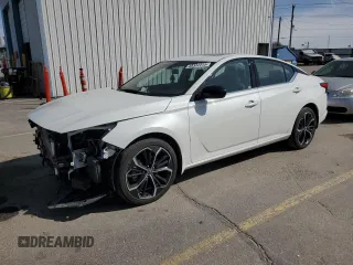 2023 Nissan Altima 2.5 SR with VIN 1N4BL4CW2PN358548, listed as a Copart auction lot 48334415 with 29,468 mi miles and Salvage Title. Bid and sale history available at carsss.com. Image 1.