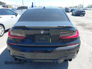 2020 BMW 3 Series M340i with VIN WBA5U7C04LFH33037, listed as a IAAI auction lot 41872419 with 68,065 mi miles. Bid and sale history available at carsss.com. Image 17.