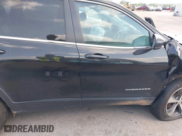 2021 Jeep Cherokee Limited with VIN 1C4PJLDX8MD183389, listed as a IAAI auction lot 42286478 with 93,677 mi miles and . Bid and sale history available at DreamBid. Image 14.