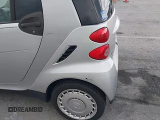 2009 Smart fortwo Pure with VIN WMEEJ31X69K317204, listed as a IAAI auction lot 42779603 with 159,179 mi miles and . Bid and sale history available at DreamBid. Image 6.
