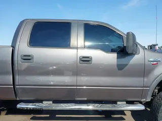 2007 Ford F-150 XLT с VIN 1FTPW14547KD05704, выставлен на аукционе IAAI как лот 42477549 с пробегом 303 039 миль миль и . История ставок и продаж доступна на DreamBid. Изображение 13.