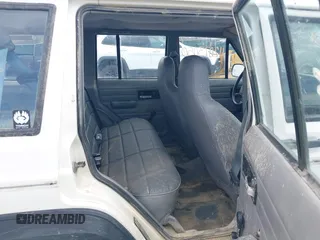 1996 Jeep Cherokee SE with VIN 1J4FJ28S3TL241251, listed as a IAAI auction lot 42073050 with 156,523 mi miles and . Bid and sale history available at DreamBid. Image 8.