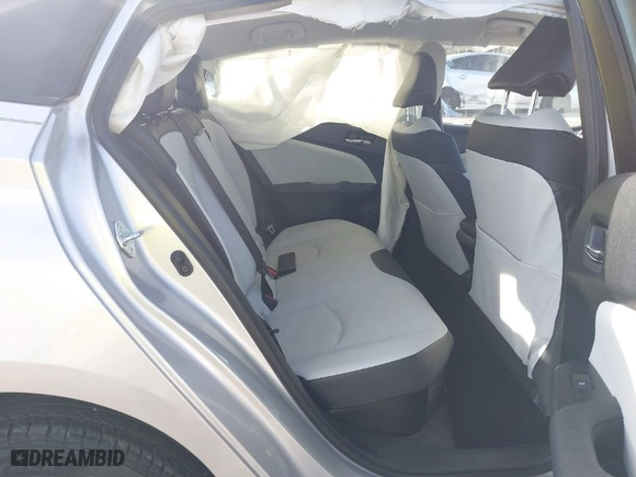 2016 Toyota Prius Four with VIN JTDKARFU1G3009156, listed as a IAAI auction lot 40906451 with 67,449 mi miles. Bid and sale history available at carsss.com. Image 8.