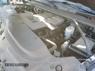 2018 Cadillac Escalade z VIN 1GYS4AKJ9JR305660, wystawiony jako Copart lot #87519795 z przebiegiem 36 483 mil mil oraz Szkoda całkowita • Salvage title. Historia ofert i sprzedaży dostępna na DreamBid. Obrazek 12.