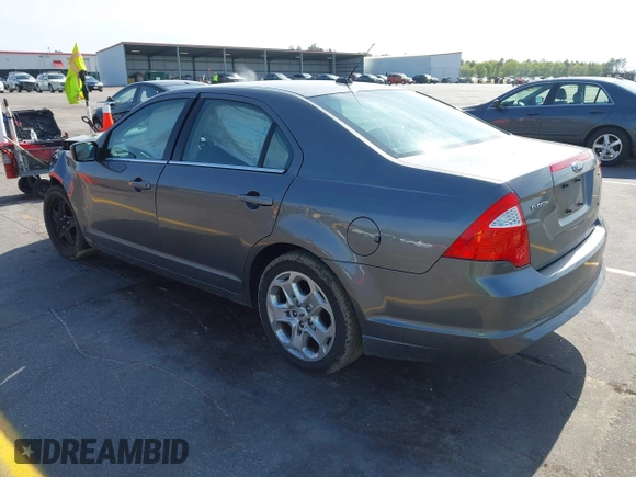 2010 Ford Fusion SE with VIN 3FAHP0HA9AR233281, listed as a IAAI auction lot 41916675 with 73,318 mi miles. Bid and sale history available at carsss.com. Image 3.