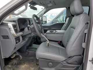 2025 Ford F-350 with VIN 1FD8X3HN8SEC33741, listed as a Copart auction lot 59874165 with Not provided miles and Salvage title. Bid and sale history available at DreamBid. Image 7.