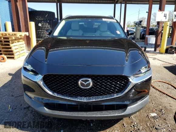 2023 Mazda CX-30 S Carbon Edition with VIN 3MVDMBCM8PM517987, listed as a Copart auction lot 43248925 with 10,009 mi miles and Non Repairable. Bid and sale history available at carsss.com. Image 5.