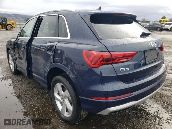 2020 Audi Q3 Premium with VIN WA1AECF38L1117648, listed as a Copart auction lot 66929382 with 10,604 mi miles. Bid and sale history available at carsss.com. Image 3.
