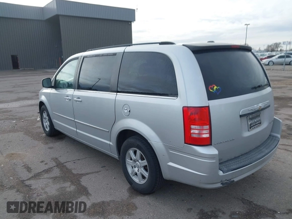 2010 Chrysler Town & Country Touring with VIN 2A4RR5D13AR346526, listed as a IAAI auction lot 41847699 with 271,266 mi miles. Bid and sale history available at carsss.com. Image 3.
