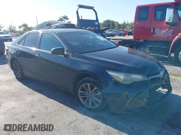 2015 Toyota Camry XLE with VIN 4T1BF1FK6FU986878, listed as a IAAI auction lot 42043397 with 119,349 mi miles. Bid and sale history available at carsss.com. Image 1.