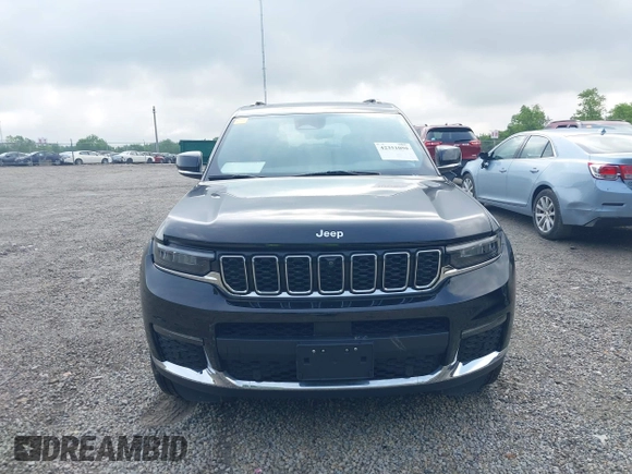 2024 Jeep Grand Cherokee Limited z VIN 1C4RJKBG5R8560752, wystawiony jako IAAI lot #42351090 z przebiegiem 28 740 mil mil oraz . Historia ofert i sprzedaży dostępna na DreamBid. Obrazek 12.
