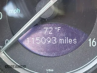 2007 Mercedes-Benz SL 550 с VIN WDBSK71F27F132696, выставлен на аукционе IAAI как лот 42053879 с пробегом 115 093 миль миль и . История ставок и продаж доступна на DreamBid. Изображение 15.