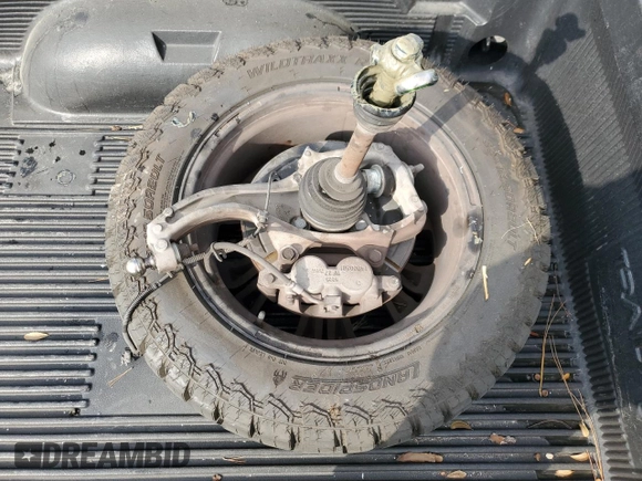 2019 Ram 1500 Big Horn z VIN 1C6RR7TT4KS695769, wystawiony jako Copart lot #43928175 z przebiegiem 85 304 mil mil oraz Szkoda całkowita • Salvage title. Historia ofert i sprzedaży dostępna na DreamBid. Obrazek 12.