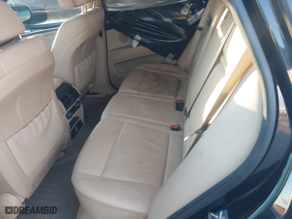 2011 BMW X5 35i with VIN 5UXZV4C54BL402935, listed as a IAAI auction lot 41198827 with 120,157 mi miles. Bid and sale history available at carsss.com. Image 8.