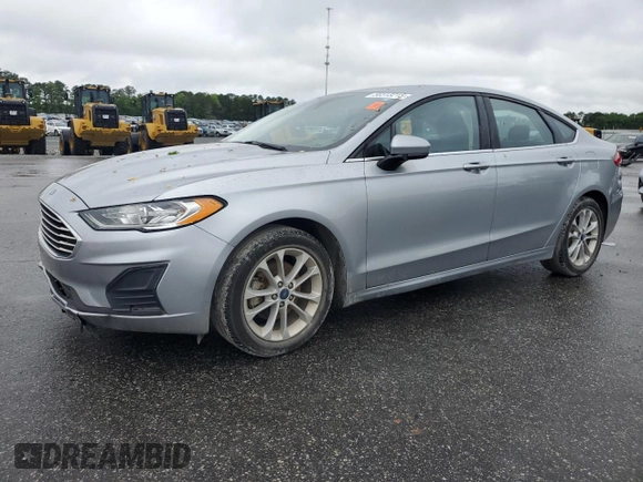 2020 Ford Fusion SE z VIN 3FA6P0HD0LR256243, wystawiony jako Copart lot #56513215 z przebiegiem 59 996 mil mil oraz Szkoda całkowita • Salvage title. Historia ofert i sprzedaży dostępna na DreamBid. Obrazek 1.