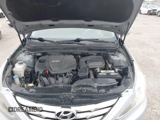 2011 Hyundai Sonata Limited with VIN 5NPEC4AC3BH264932, listed as a IAAI auction lot 42203340 with 165,851 mi miles and . Bid and sale history available at carsss.com. Image 10.