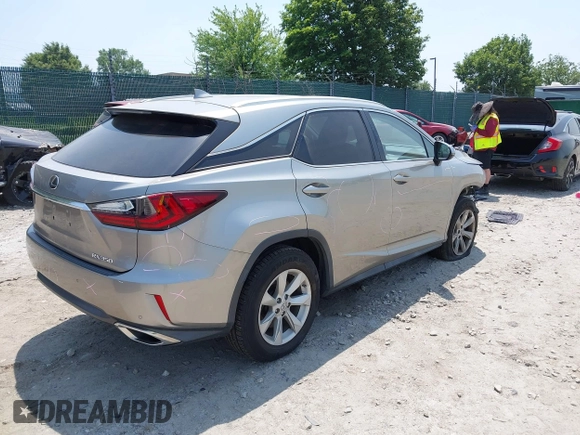 2017 Lexus RX 350 z VIN 2T2BZMCA8HC062690, wystawiony jako IAAI lot #42484008 z przebiegiem 112 176 mil mil oraz . Historia ofert i sprzedaży dostępna na DreamBid. Obrazek 4.