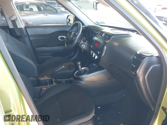 2014 Kia Soul with VIN KNDJN2A23E7738486, listed as a IAAI auction lot 41827927 with 127,043 mi miles. Bid and sale history available at carsss.com. Image 5.