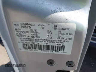 2006 Jeep Liberty Sport z VIN 1J4GL48K26W147004, wystawiony jako IAAI lot #42079926 z przebiegiem Nie podano mil oraz . Historia ofert i sprzedaży dostępna na DreamBid. Obrazek 9.