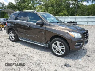 2014 Mercedes-Benz M 350 with VIN 4JGDA2EB6EA376638, listed as a Copart auction lot 61662785 with 87,328 mi miles and Salvage title. Bid and sale history available at DreamBid. Image 4.