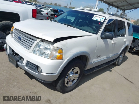 2002 Ford Explorer z VIN 1FMZU75E42ZA65422, wystawiony jako IAAI lot #41691552 z przebiegiem 220 713 mil mil oraz . Historia ofert i sprzedaży dostępna na DreamBid. Obrazek 2.