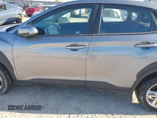 2021 Hyundai Kona SE with VIN KM8K12AA9MU667653, listed as a IAAI auction lot 41889973 with 30,399 mi miles and . Bid and sale history available at DreamBid. Image 14.