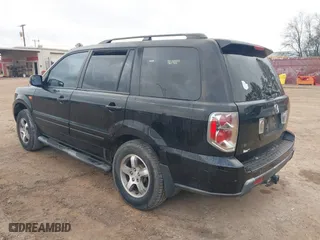 2007 Honda Pilot EX-L with VIN 5FNYF286X7B003778, listed as a IAAI auction lot 41390885 with 240,316 mi miles. Bid and sale history available at carsss.com. Image 3.