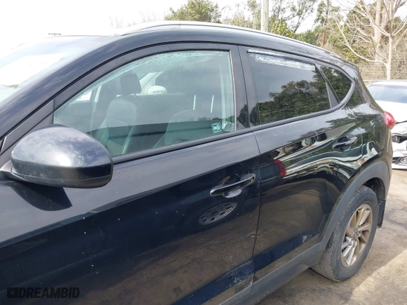 2016 Hyundai Tucson SE with VIN KM8J3CA44GU162730, listed as a IAAI auction lot 41694219 with 159,830 mi miles. Bid and sale history available at carsss.com. Image 6.