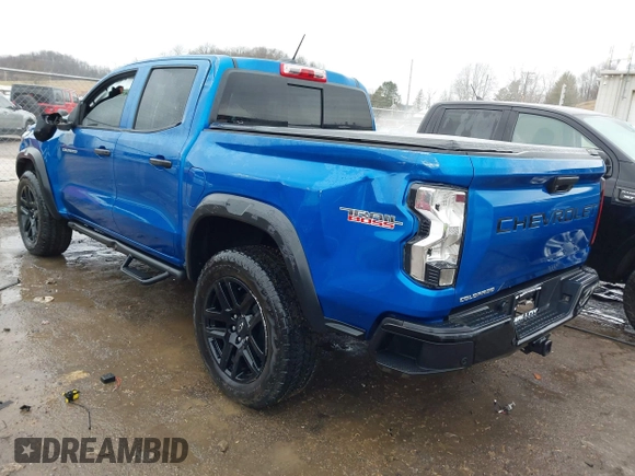 2023 Chevrolet Colorado 4WD Trail Boss with VIN 1GCPTEEK3P1208942, listed as a IAAI auction lot 41475026 with 11,576 mi miles. Bid and sale history available at carsss.com. Image 3.