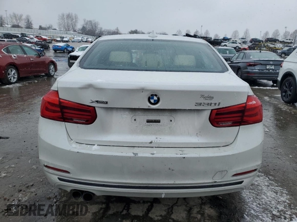 2017 BMW 3 Series 330i xDrive with VIN WBA8D9G50HNU59800, listed as a Copart auction lot 44417915 with 61,809 mi miles and Clean title. Bid and sale history available at DreamBid. Image 6.