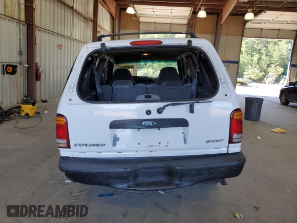 2000 Ford Explorer with VIN 1FMYU60X3YUA72785, listed as a Copart auction lot 61815325 with 184,643 mi miles and Clean title. Bid and sale history available at DreamBid. Image 6.