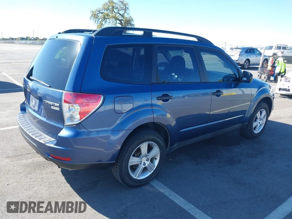 2011 Subaru Forester X z VIN JF2SHABC7BH774069, wystawiony jako IAAI lot #41742754 z przebiegiem 154 516 mil mil oraz . Historia ofert i sprzedaży dostępna na DreamBid. Obrazek 4.