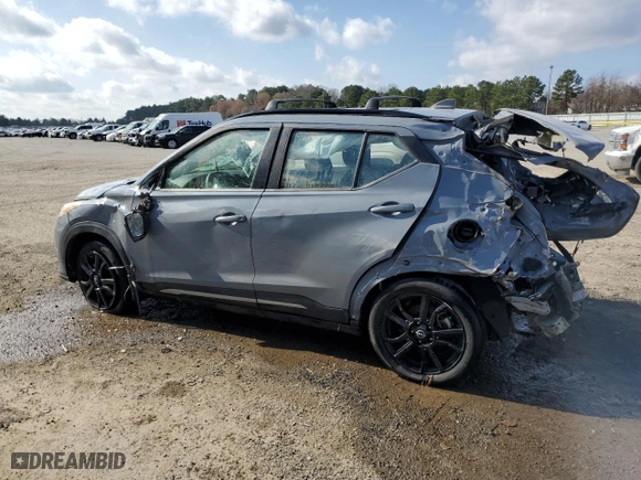 2024 Nissan Kicks SR with VIN 3N1CP5DV6RL501604, listed as a Copart auction lot 44043045 with 66,465 mi miles and Salvage Title. Bid and sale history available at carsss.com. Image 2.