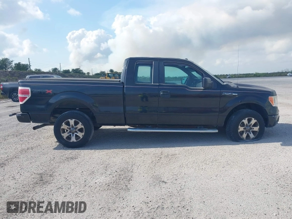 2013 Ford F-150 XL с VIN 1FTFX1EF1DFD78839, выставлен на аукционе IAAI как лот 42009664 с пробегом Не указан миль и . История ставок и продаж доступна на DreamBid. Изображение 13.