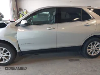 2020 Chevrolet Equinox LT z VIN 3GNAXUEV4LS654225, wystawiony jako IAAI lot #42098898 z przebiegiem 108 684 mil mil oraz . Historia ofert i sprzedaży dostępna na DreamBid. Obrazek 14.