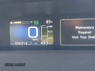 2017 Toyota Prius Two with VIN JTDKARFU4H3535752, listed as a IAAI auction lot 41975718 with 304,314 mi miles. Bid and sale history available at carsss.com. Image 7.