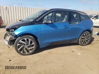 2018 BMW i3 with VIN WBY7Z2C50JVE64726, listed as a Copart auction lot 47967404 with 27,883 mi miles. Bid and sale history available at carsss.com. Image 1.