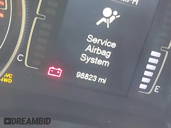 2018 Jeep Cherokee Latitude with VIN 1C4PJMCX0JD554158, listed as a IAAI auction lot 41385917 with 98,823 mi miles and . Bid and sale history available at DreamBid. Image 15.