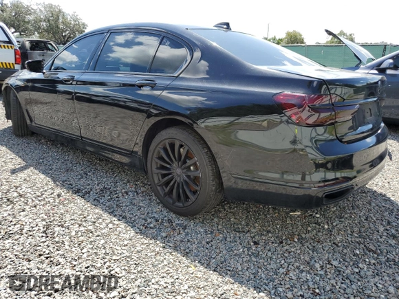 2019 BMW 7 Series 740i with VIN WBA7E2C51KB454698, listed as a Copart auction lot 67082613 with 10,000 mi miles. Bid and sale history available at carsss.com. Image 2.