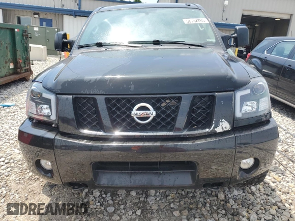 2015 Nissan Titan SL with VIN 1N6AA0EC4FN511210, listed as a Copart auction lot 58762265 with 89,561 mi miles and Clean title. Bid and sale history available at DreamBid. Image 5.