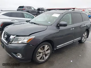 2013 Nissan Pathfinder SL with VIN 5N1AR2MN5DC647196, listed as a IAAI auction lot 41562785 with 154,670 mi miles. Bid and sale history available at carsss.com. Image 2.