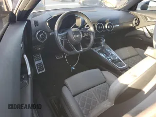 2016 Audi TT 2.0T z VIN TRUC5AFV3G1020339, wystawiony jako Copart lot #84490084 z przebiegiem Nie podano mil oraz Szkody całkowita. Historia ofert i sprzedaży dostępna na DreamBid. Obrazek 8.