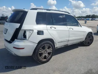 2015 Mercedes-Benz GLK 350 with VIN WDCGG5HB4FG429911, listed as a Copart auction lot 69937924 with 121,214 mi miles and Salvage Title. Bid and sale history available at DreamBid. Image 3.
