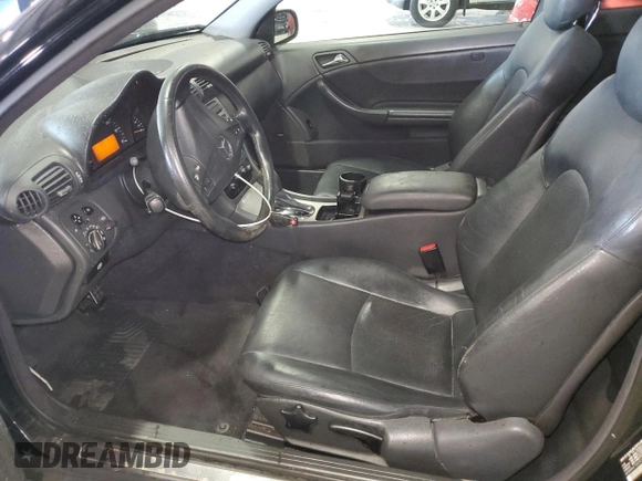 2002 Mercedes-Benz C 230/260/280/320 с VIN WDBRN47J42A315779, выставлен на аукционе Copart как лот 61552045 с пробегом Не указан миль и На запчасти • Non repairable. История ставок и продаж доступна на DreamBid. Изображение 7.