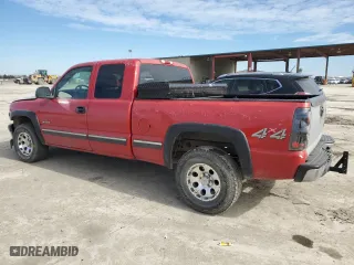 2000 Chevrolet Silverado 1500 LT with VIN 1GCEK19T1YE193809, listed as a Copart auction lot 46285055 with 376,654 mi miles and Salvage Title. Bid and sale history available at carsss.com. Image 2.