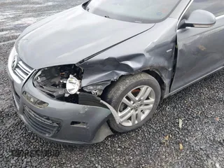 2007 Volkswagen Jetta Wolfsburg Edition с VIN 3VWEF71K07M187242, выставлен на аукционе IAAI как лот 40911182 с пробегом 144 067 миль миль и . История ставок и продаж доступна на DreamBid. Изображение 6.
