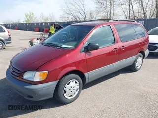 2002 Toyota Sienna CE with VIN 4T3ZF19CX2U491877, listed as a IAAI auction lot 42012361 with 59,776 mi miles. Bid and sale history available at carsss.com. Image 2.