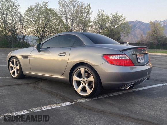 2012 Mercedes-Benz SLK-Class SLK 350 with VIN WDDPK5HA0CF008982, listed as a Copart auction lot 53406115 with 91,711 mi miles and Clean Title. Bid and sale history available at carsss.com. Image 3.