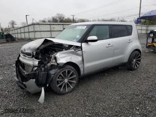 2015 Kia Soul with VIN KNDJN2A22F7816452, listed as a Copart auction lot 52571075 with 75,883 mi miles and Salvage Title. Bid and sale history available at carsss.com. Image 1.